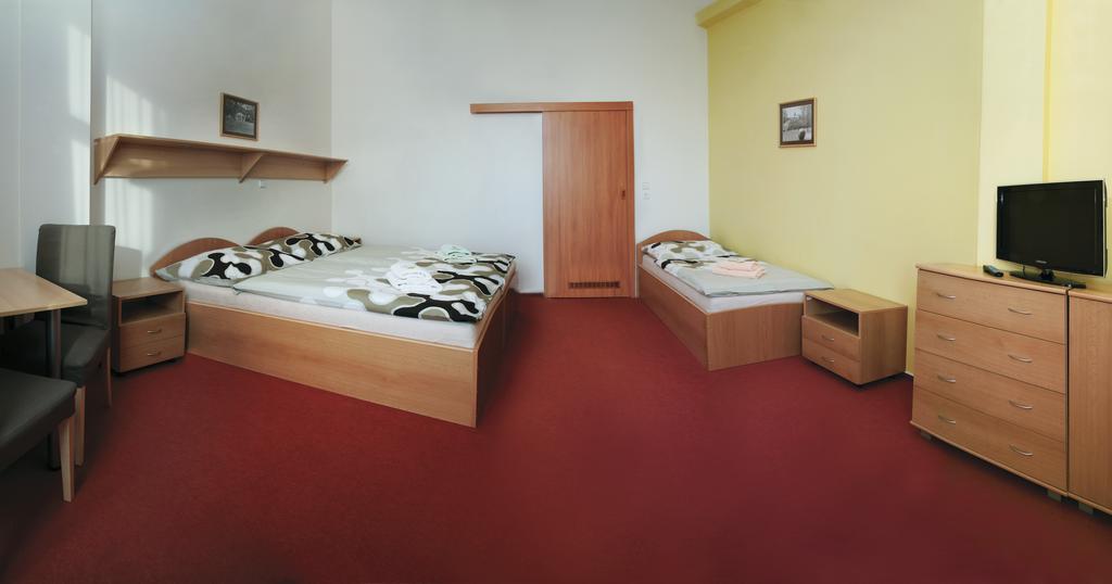 Hotel SPORTARÉNA TEPLICE příspěvková organizace Habitación foto