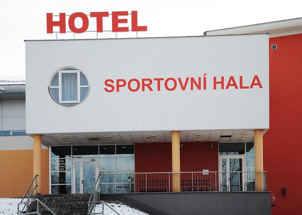 Hotel SPORTARÉNA TEPLICE příspěvková organizace Exterior foto